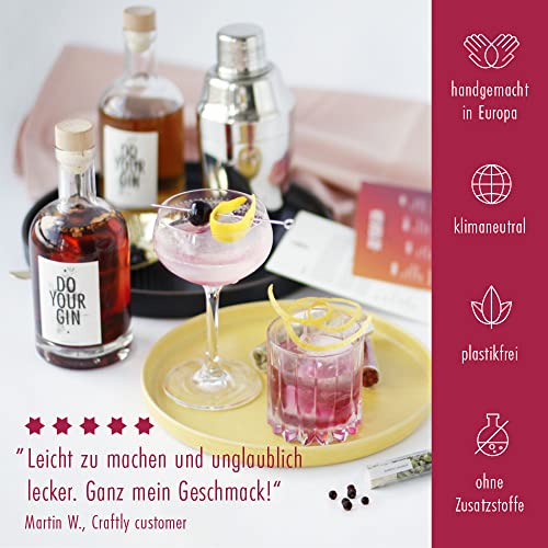 DO YOUR GIN | DIY Gin-Set – für zu Hause oder als Geschenk | Bekannt aus Sat1, Vogue, Spiegel | 12 Botanicals im Glas | Craft Gin zum Selber-Machen - Geschenkapp