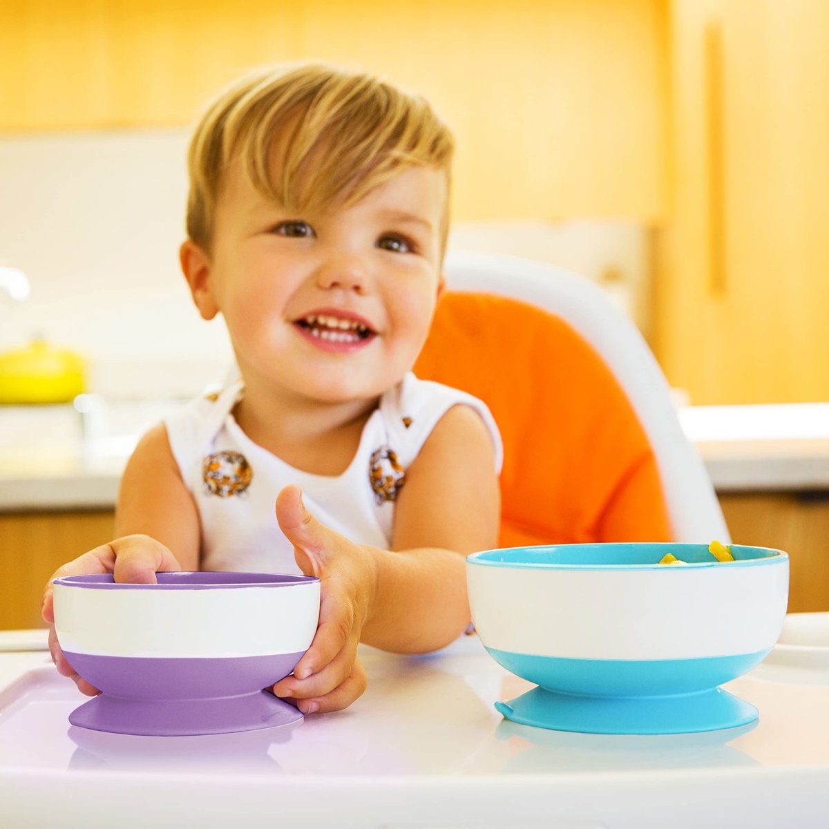 Munchkin Kinderteller mit Saugnapf-Fuß, rutschfester Esslernteller für Babys und Kleinkinder ab 6 Monaten, BPA-frei, ideal zur Beikosteinführung, mikrowellen- und spülmaschinengeeignet, 3er-Set - Geschenkapp
