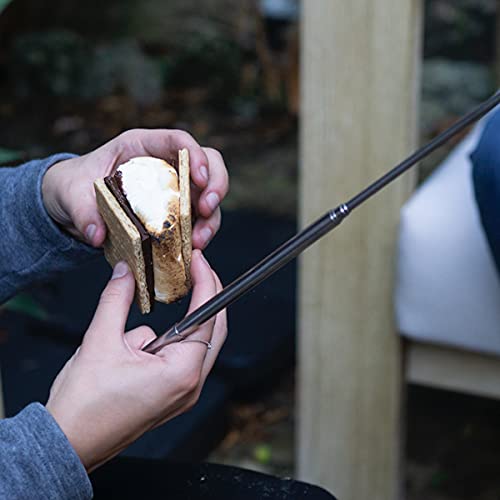 Tapirus 4 Ausziehbare Camping-Sticks zum Marshmallow-Braten, langlebige Edelstahl-Ausrüstung, Grillspieße mit isolierten Griffen, Teleskop-Gabeln, Utensilien für Smores, Hot Dogs & Shish-Kebabs - Geschenkapp