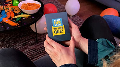 Wisst Ihr Noch? 90er Jahre Quiz Kartenspiel mit 200 Fragen in 4 Kategorien I Partyspiel als Geschenk Idee zu Weihnachten, Wichtelgeschenk, Silvester - Geschenkapp